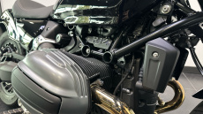 BMW R12 (24MY)